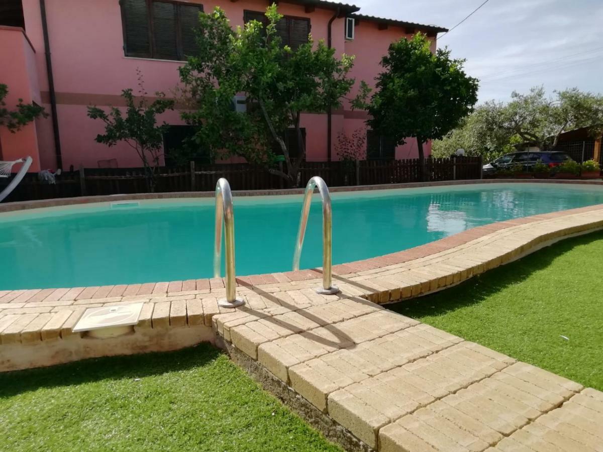 סאסארי Villa Paddeu מראה חיצוני תמונה